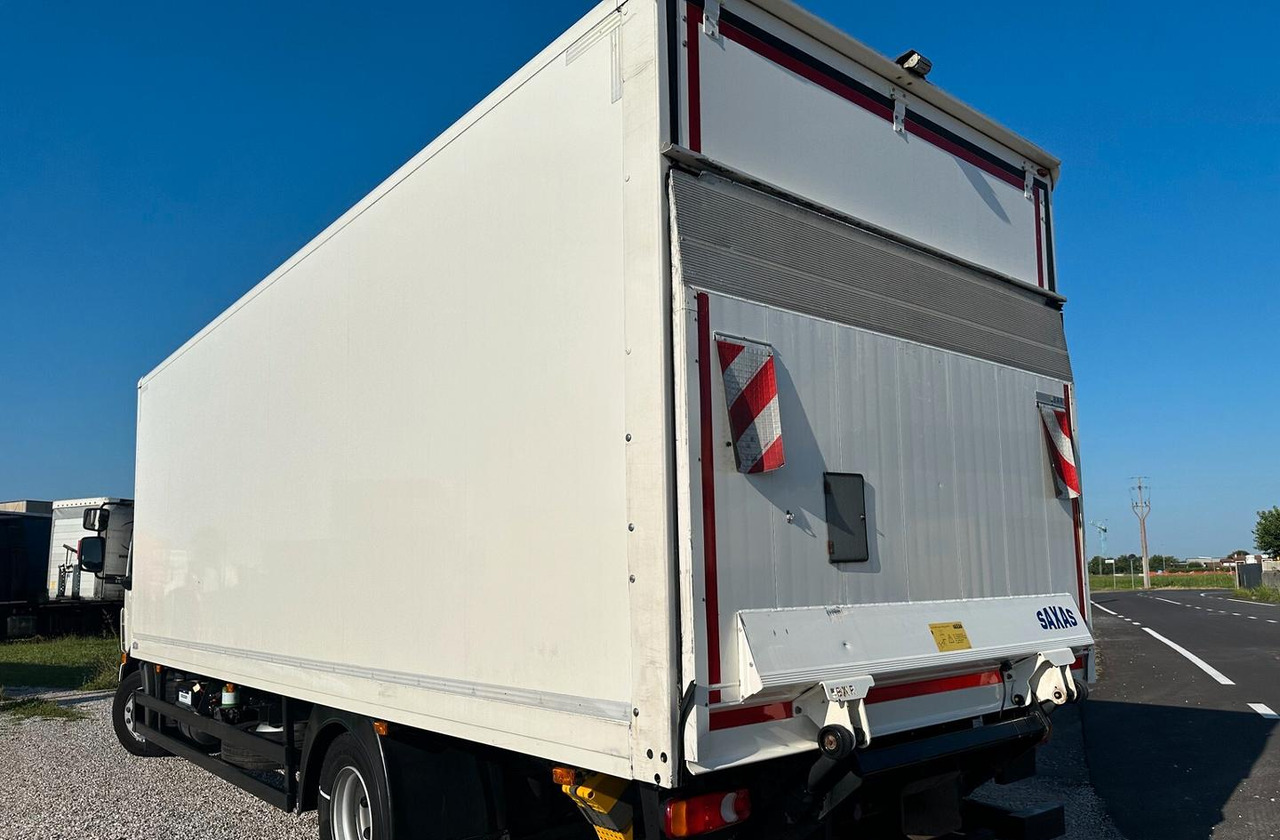 Volvo FL 250 EURO 6 FURGONE E SPONDA - 厢式卡车:图4 Volvo FL 250 EURO 6 FURGONE E SPONDA - 厢式卡车:图4