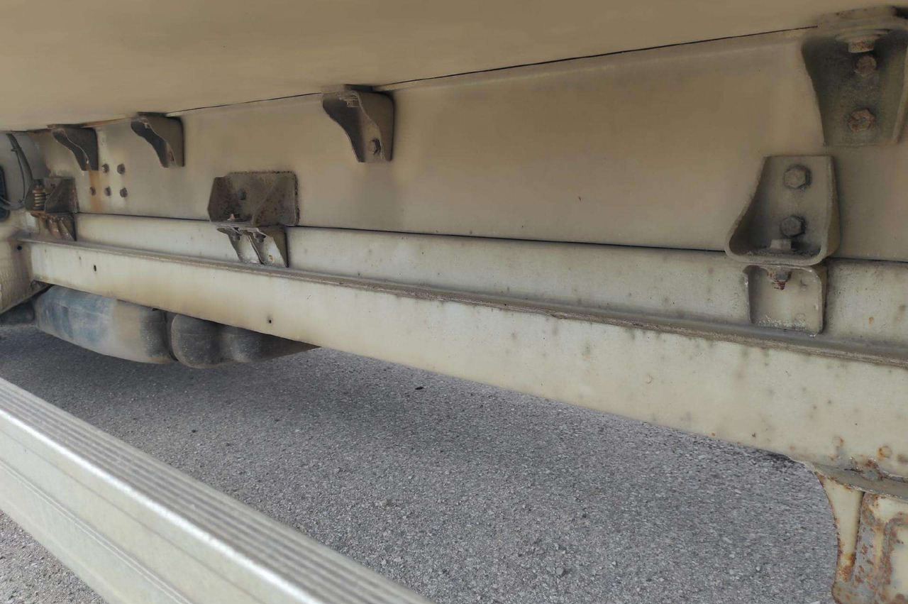 无侧窗厢式货车 Mercedes-Benz Sprinter:图15 无侧窗厢式货车 Mercedes-Benz Sprinter:图15