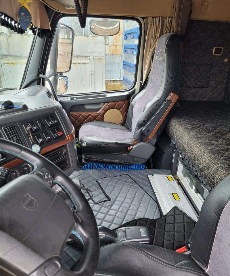 Volvo FH13 440AG - 牵引车:图4 Volvo FH13 440AG - 牵引车:图4