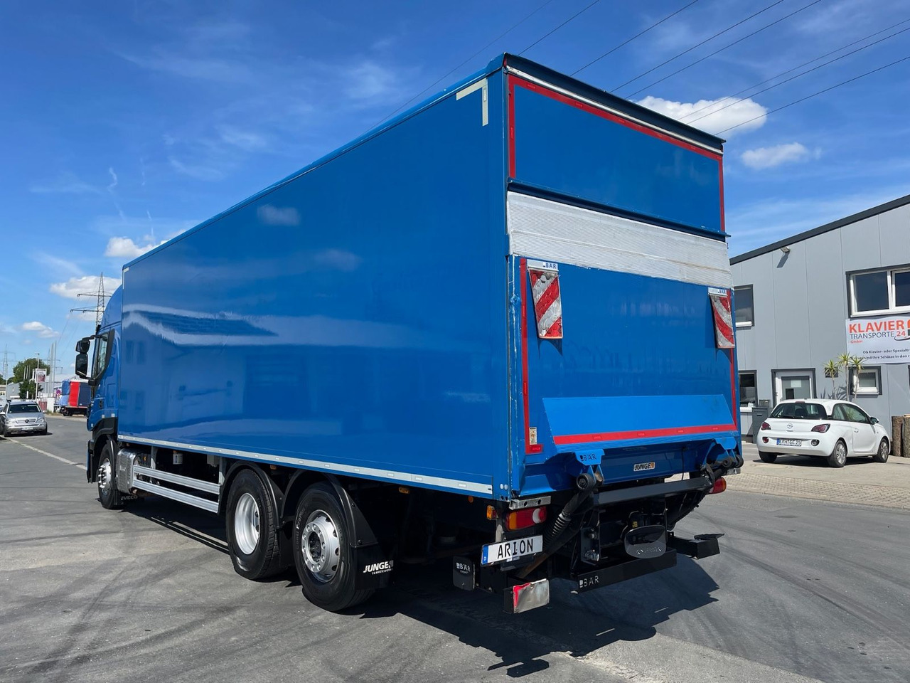 Iveco Stralis 420 Koffer/Thermoisoliert/LBW/NLA/AC/EU6 - 厢式卡车:图4 Iveco Stralis 420 Koffer/Thermoisoliert/LBW/NLA/AC/EU6 - 厢式卡车:图4