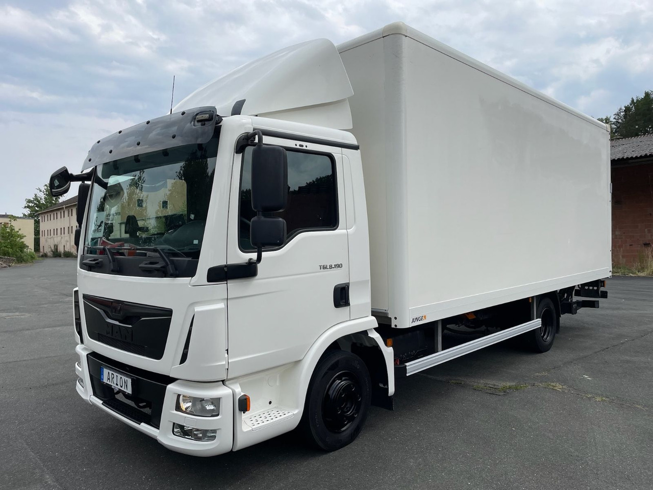 MAN TGL 8.190 4x2 BL Koffer/LBW/BÄR/AC/Kamera/EU6d - 厢式货车:图3 MAN TGL 8.190 4x2 BL Koffer/LBW/BÄR/AC/Kamera/EU6d - 厢式货车:图3