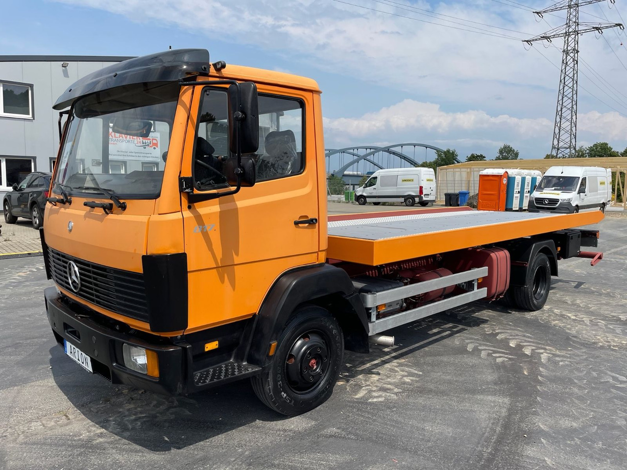 Mercedes-Benz 814 Abschleppwagen/OLDTIMER/Winch/TÜV-07/26 - 拖吊车:图3 Mercedes-Benz 814 Abschleppwagen/OLDTIMER/Winch/TÜV-07/26 - 拖吊车:图3