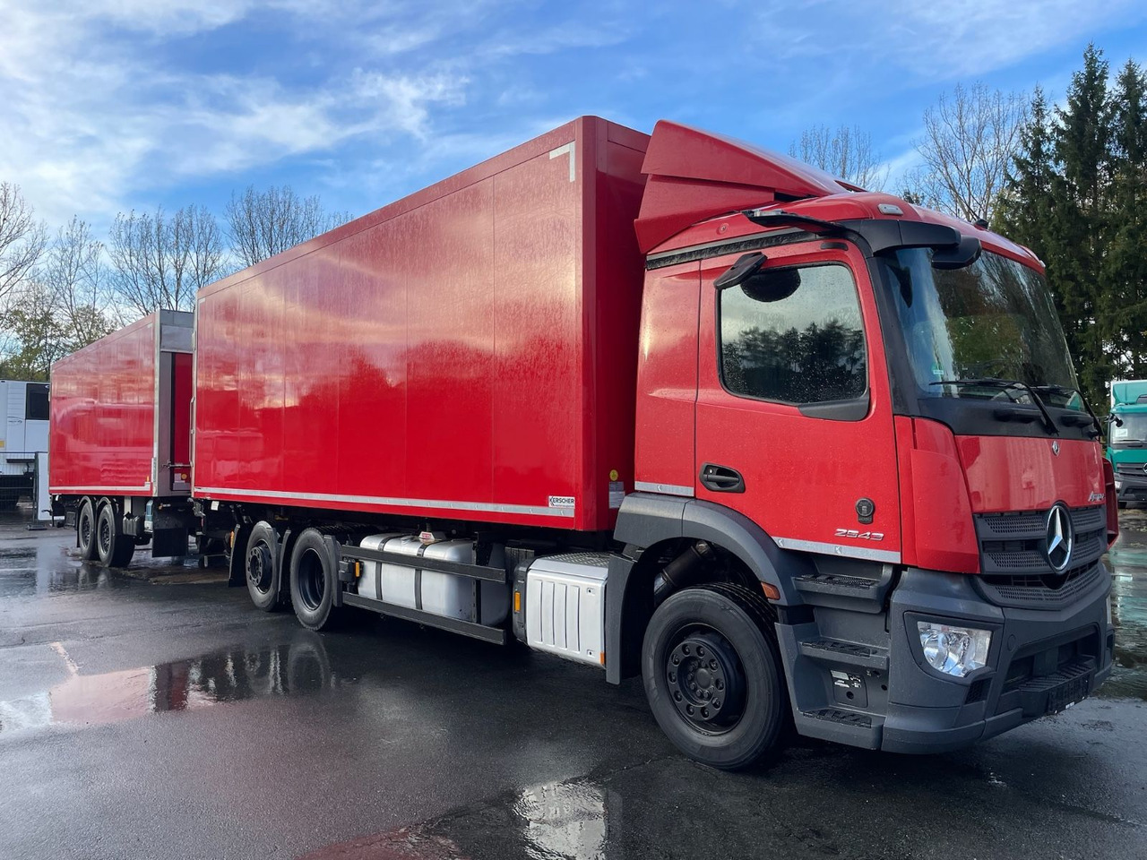 Mercedes-Benz Actros 2543 6x2 Kühlkoffer/CARRIER/KERSCHER/EU6d - 冷藏车:图1 Mercedes-Benz Actros 2543 6x2 Kühlkoffer/CARRIER/KERSCHER/EU6d - 冷藏车:图1