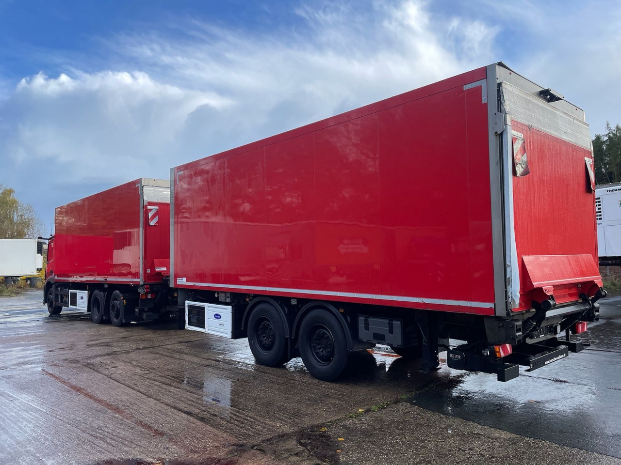 Mercedes-Benz Actros 2543 6x2 Kühlkoffer/CARRIER/KERSCHER/EU6d - 冷藏车:图4 Mercedes-Benz Actros 2543 6x2 Kühlkoffer/CARRIER/KERSCHER/EU6d - 冷藏车:图4