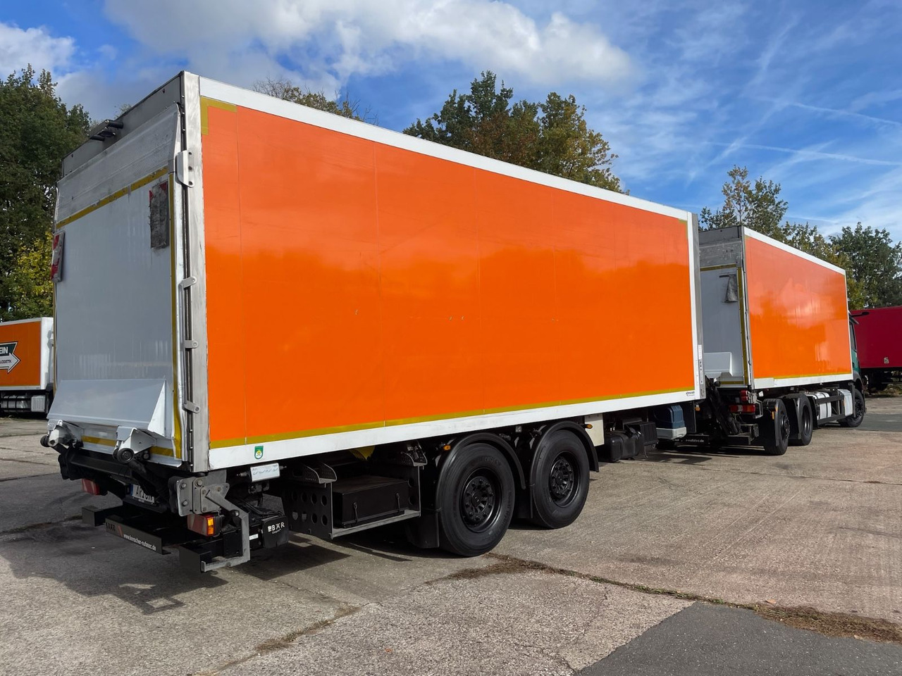 Mercedes-Benz Actros 2543 6x2 Kühlkoffer/CARRIER/NLA/LBW/ACEU6 - 冷藏车:图5 Mercedes-Benz Actros 2543 6x2 Kühlkoffer/CARRIER/NLA/LBW/ACEU6 - 冷藏车:图5