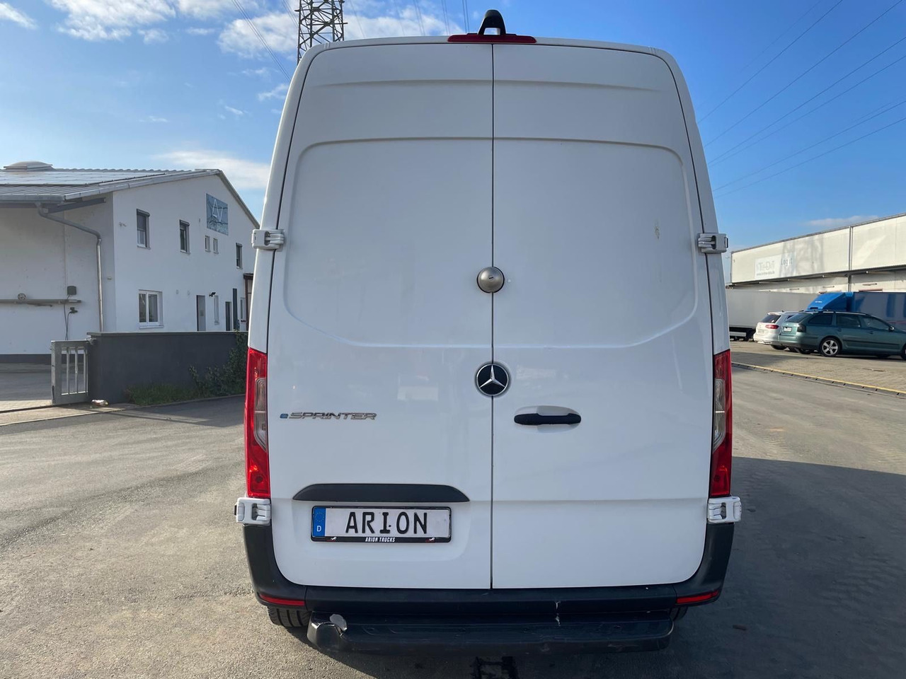 无侧窗厢式货车, 电动小型货车 Mercedes-Benz eSprinter L2H2 Kastenwagen/47KW/AC/Kamera：图6