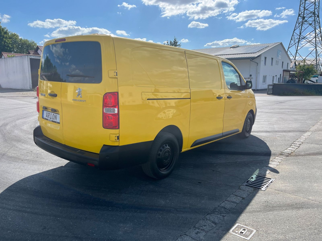 Peugeot Expert Box Pro L3 / 2.0 Blue HDI / More units - 紧凑型面包车:图4 Peugeot Expert Box Pro L3 / 2.0 Blue HDI / More units - 紧凑型面包车:图4