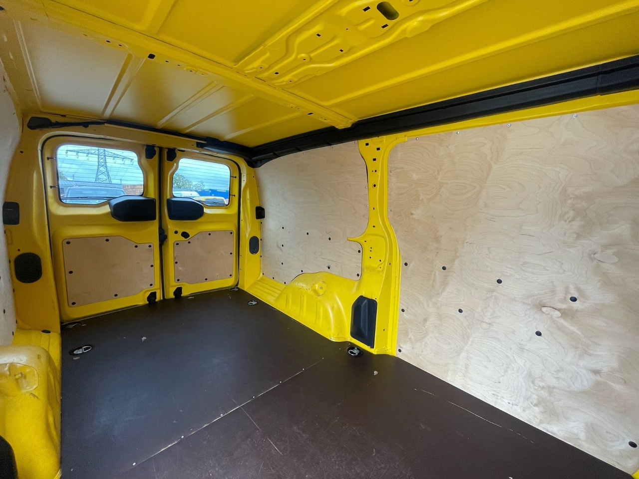 紧凑型面包车 Peugeot Expert Kasten Pro L3/2.0 BlueHDI/AC/15xVerfügbar：图10
