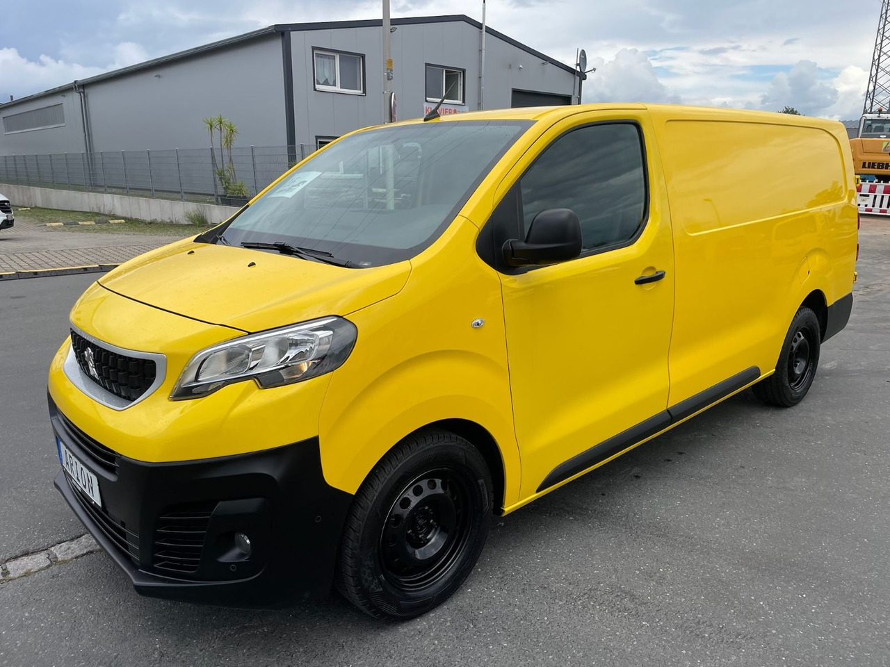 Peugeot Expert Kasten Pro L3/2.0 BlueHDI/AC/EU6d - 紧凑型面包车:图3 Peugeot Expert Kasten Pro L3/2.0 BlueHDI/AC/EU6d - 紧凑型面包车:图3