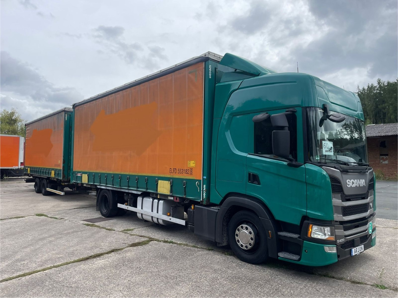 Scania G450 Pritsche+Plane/ANHÄNGER/KOTSCHENREUTHER - 侧帘卡车:图1 Scania G450 Pritsche+Plane/ANHÄNGER/KOTSCHENREUTHER - 侧帘卡车:图1