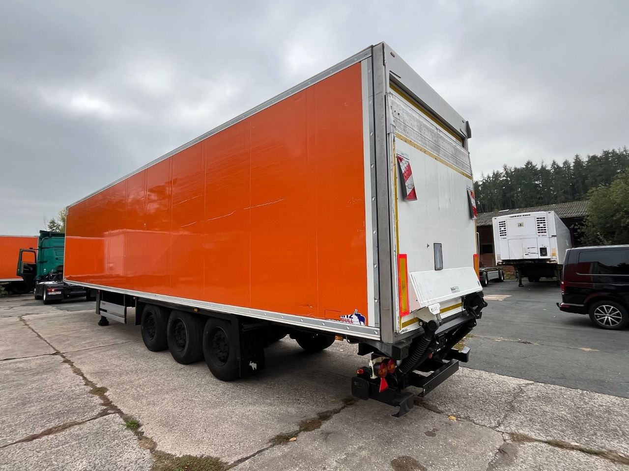 Schmitz Cargobull SCB*S3B/CARRIER/Vector1550/LBW/BÄR/2347h/13,4m - 冷藏半拖车:图3 Schmitz Cargobull SCB*S3B/CARRIER/Vector1550/LBW/BÄR/2347h/13,4m - 冷藏半拖车:图3