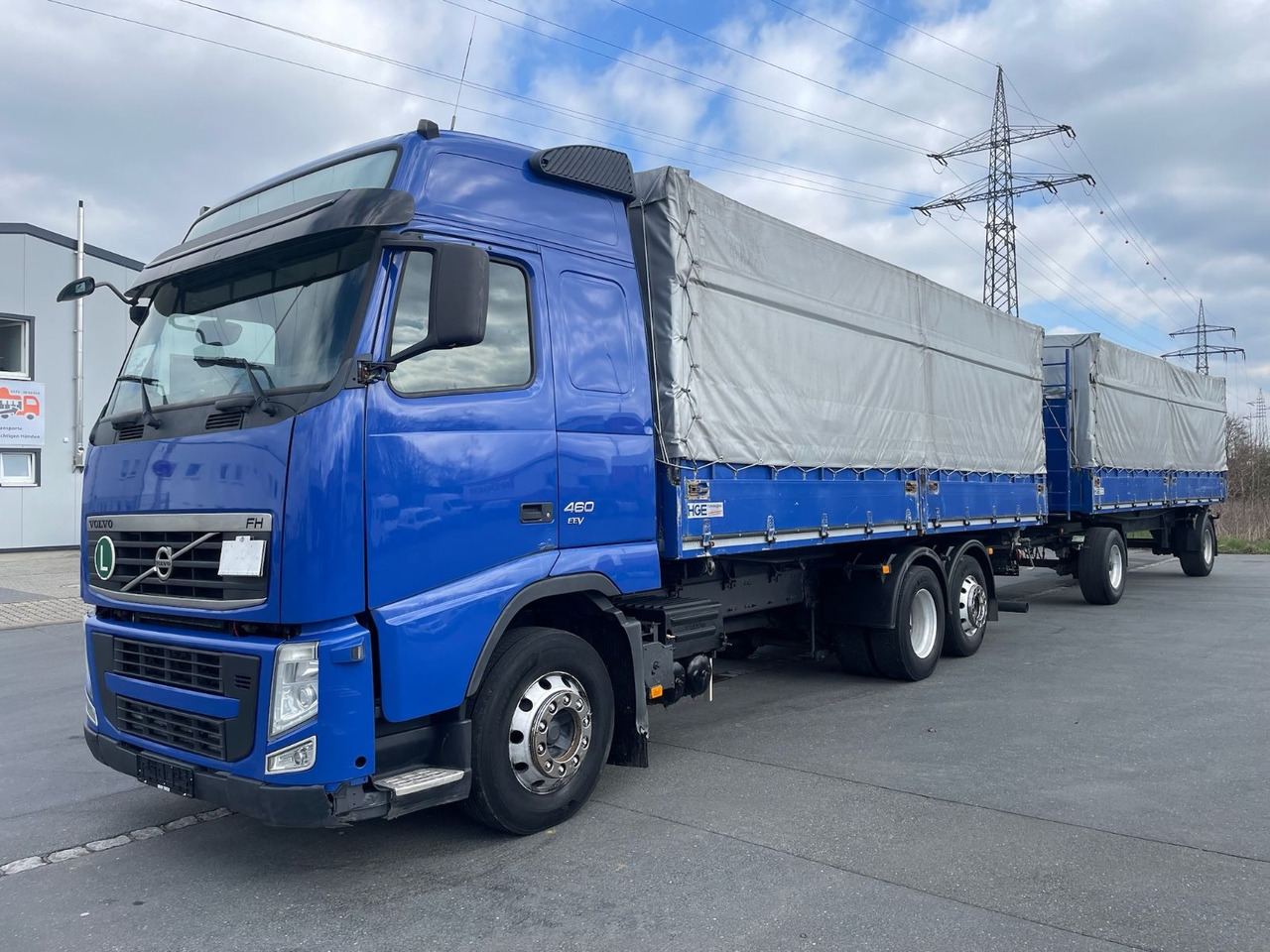 Volvo FH 460 EEV Dreiseiten-Getreidekipper+AnhängerHGE - 侧帘卡车:图3 Volvo FH 460 EEV Dreiseiten-Getreidekipper+AnhängerHGE - 侧帘卡车:图3