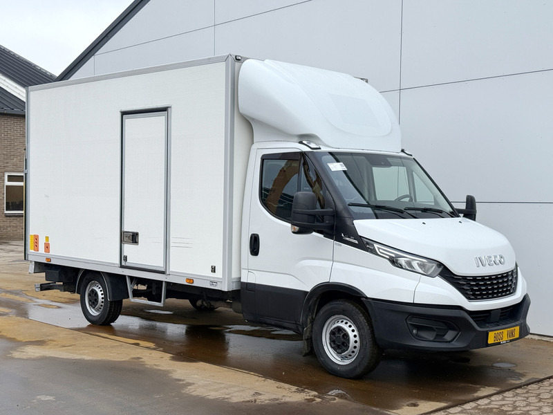 Iveco Daily 35S16 2.3 Automaat Laadklep LED Climate Control Cruise Control Standkachel Camera Navigatie Koffer Bakwagen Meubelbak - 厢式货车:图4 Iveco Daily 35S16 2.3 Automaat Laadklep LED Climate Control Cruise Control Standkachel Camera Navigatie Koffer Bakwagen Meubelbak - 厢式货车:图4