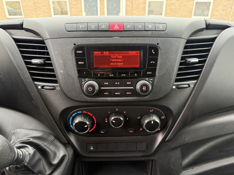 无侧窗厢式货车 Iveco Daily 35S16 2.3 L4H2 Airco Cruise Control Luchtvering Imperiaal Lucht Geveerde Stoel：图15