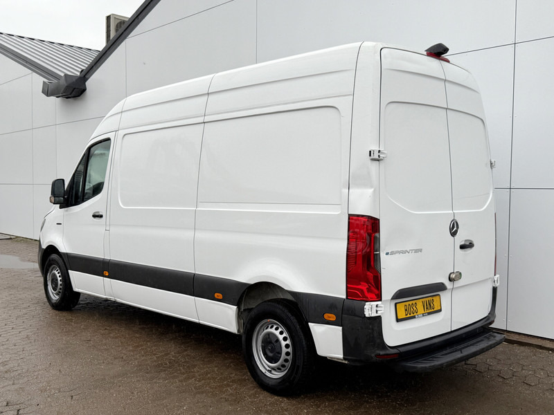 Mercedes-Benz eSprinter 312 ALL-IN PRIJS L2H2 55kWh 168km WLTP 80kw Snelladen Climate Control Camera Stoelverwarming Laadkabel - 无侧窗厢式货车, 电动小型货车:图2 Mercedes-Benz eSprinter 312 ALL-IN PRIJS L2H2 55kWh 168km WLTP 80kw Snelladen Climate Control Camera Stoelverwarming Laadkabel - 无侧窗厢式货车, 电动小型货车:图2