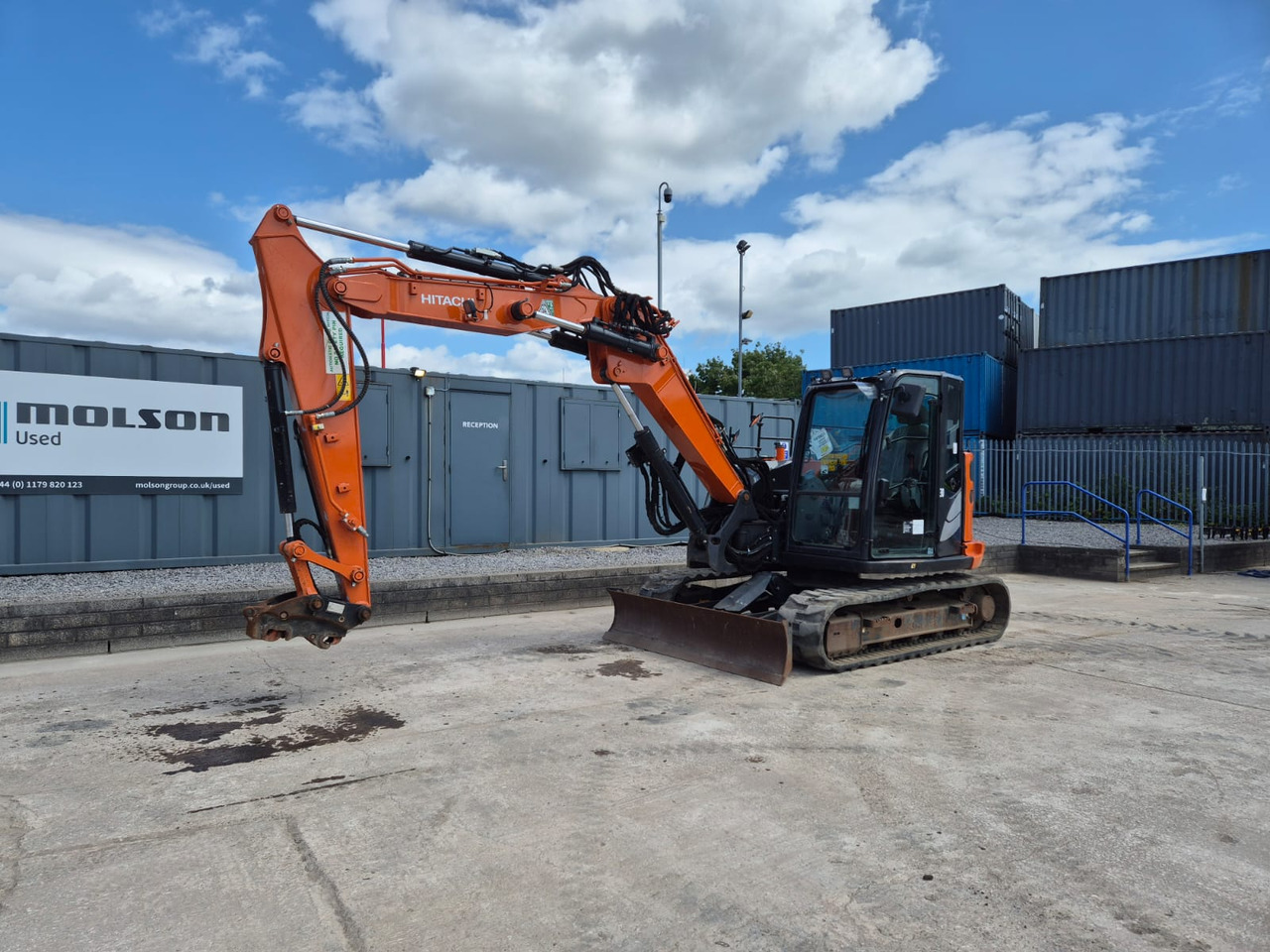 Hitachi ZX85USBR-6 2PB - 小型挖掘机:图1 Hitachi ZX85USBR-6 2PB - 小型挖掘机:图1