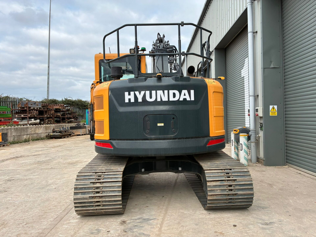 Hyundai HX130ALCR - 履带式挖掘机:图4 Hyundai HX130ALCR - 履带式挖掘机:图4