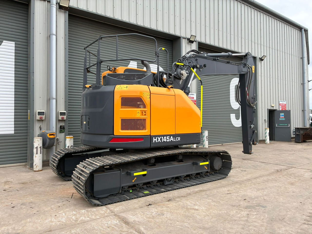Hyundai HX145ALCR - 履带式挖掘机:图4 Hyundai HX145ALCR - 履带式挖掘机:图4