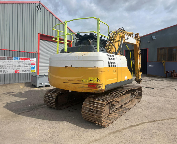 Kobelco SK130LC-11 - 履带式挖掘机:图5 Kobelco SK130LC-11 - 履带式挖掘机:图5