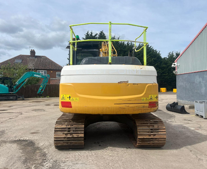 Kobelco SK130LC-11 - 履带式挖掘机:图4 Kobelco SK130LC-11 - 履带式挖掘机:图4