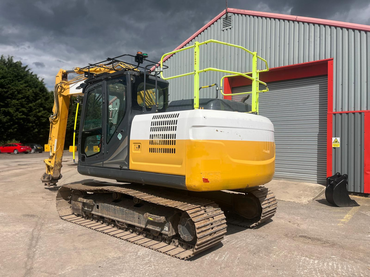 Kobelco SK130LC-11 - 履带式挖掘机:图3 Kobelco SK130LC-11 - 履带式挖掘机:图3