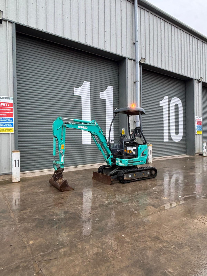 Kobelco SK17SR-3E - 小型挖掘机:图1 Kobelco SK17SR-3E - 小型挖掘机:图1