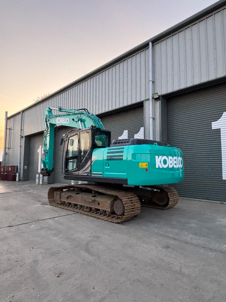 Kobelco SK210LC-11 - 履带式挖掘机:图3 Kobelco SK210LC-11 - 履带式挖掘机:图3