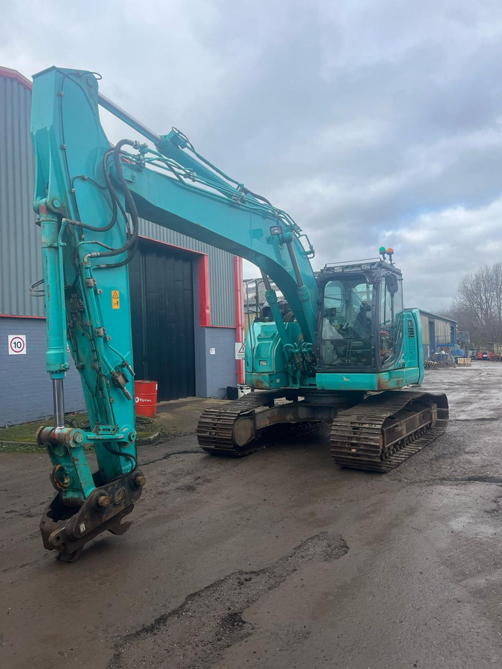 Kobelco SK230SRLC-5E - 履带式挖掘机:图1 Kobelco SK230SRLC-5E - 履带式挖掘机:图1