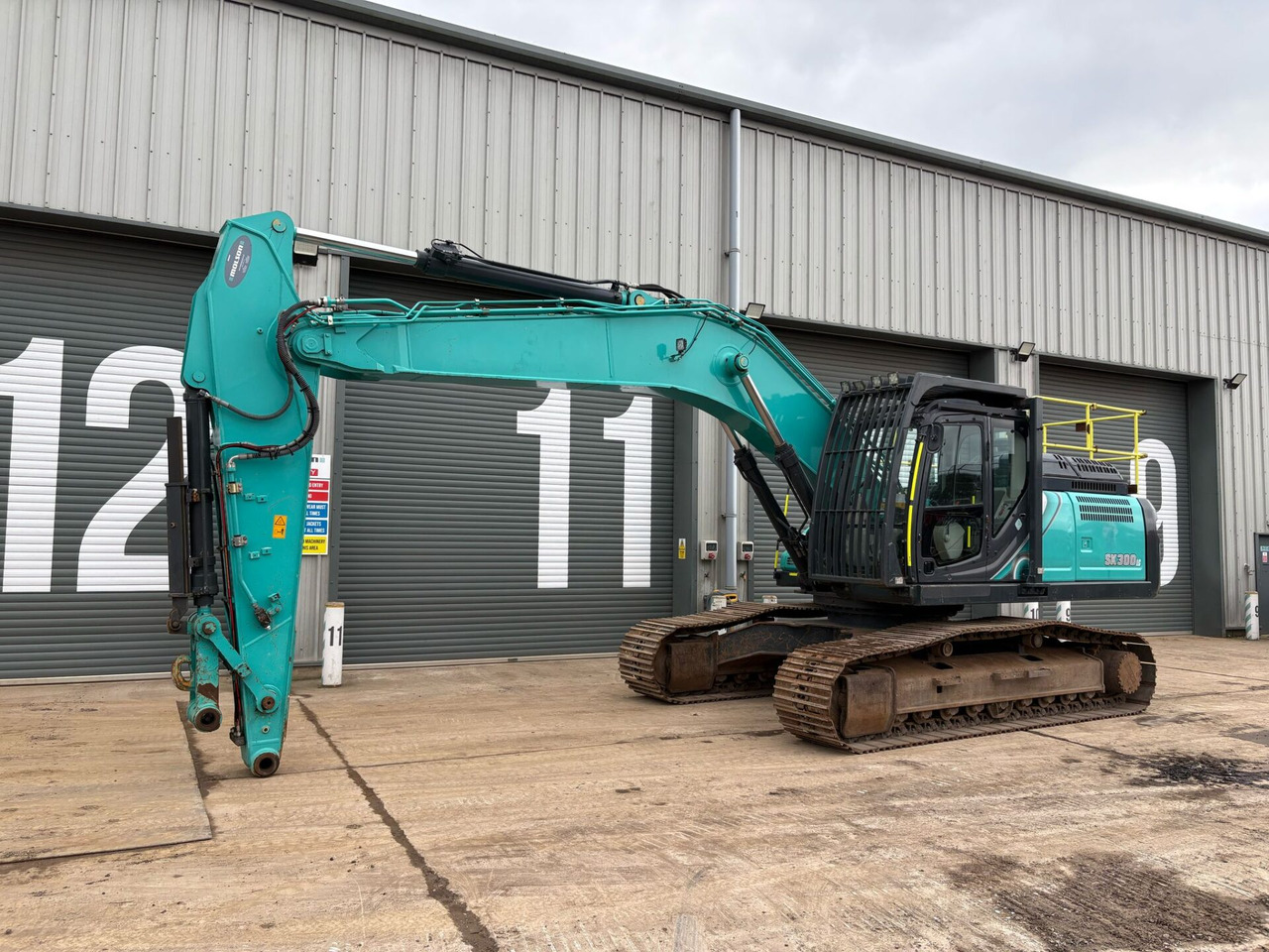 Kobelco SK300LC-10E - 履带式挖掘机:图1 Kobelco SK300LC-10E - 履带式挖掘机:图1