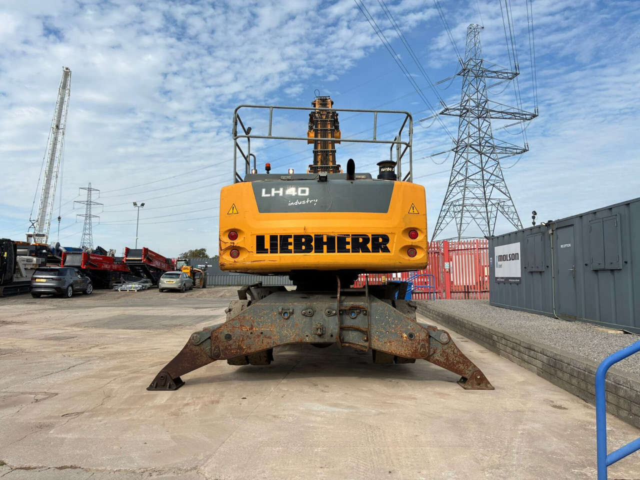Liebherr LH40M - 垃圾/ 工业叉装车:图4 Liebherr LH40M - 垃圾/ 工业叉装车:图4