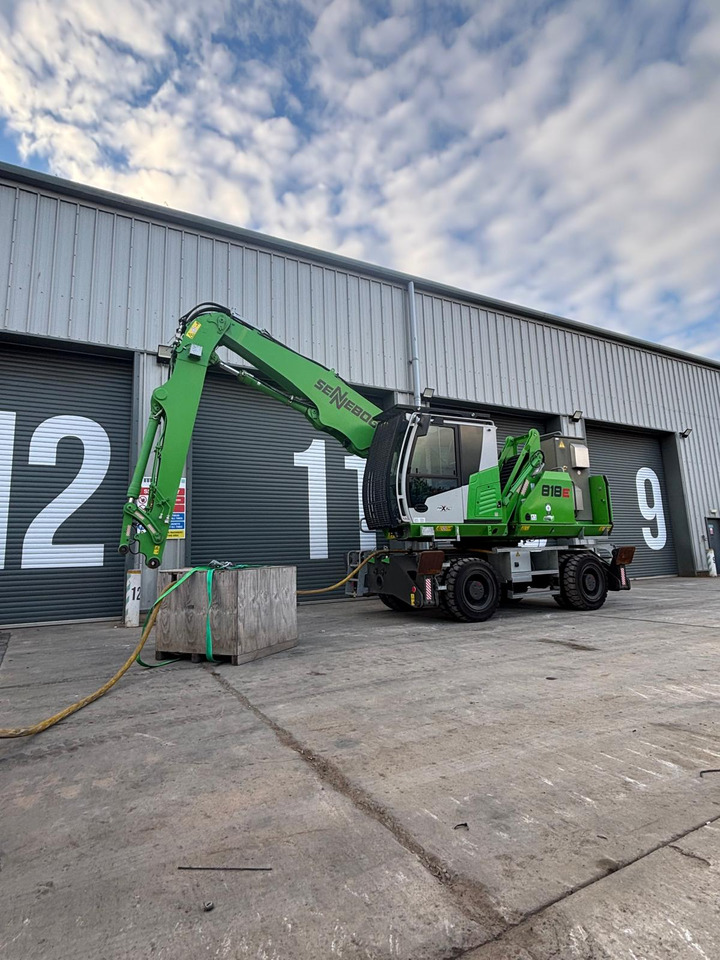 Sennebogen 818 Electric - 垃圾/ 工业叉装车:图1 Sennebogen 818 Electric - 垃圾/ 工业叉装车:图1