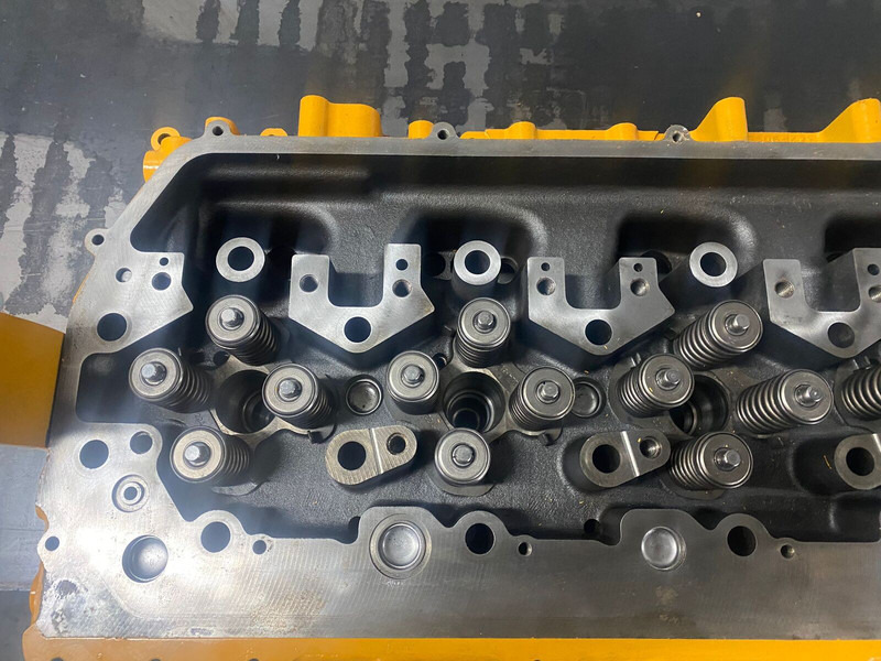 汽缸体 Caterpillar C11/C13：图6