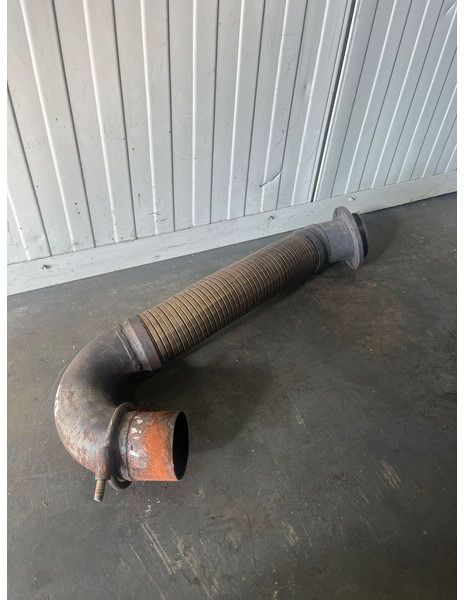 Liebherr A904 Li/A904C Li/R904/R904C - 排气管:图2 Liebherr A904 Li/A904C Li/R904/R904C - 排气管:图2