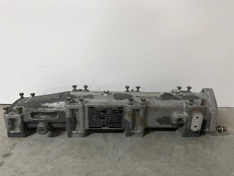 Liebherr A974 / P974 / R942 / R944 / R954 / R964 / R974 / R974B - A 974 / P 974 / R 942 / R 944 / R 954 / R 964 / R 974 / R 974B - 进气管:图2 Liebherr A974 / P974 / R942 / R944 / R954 / R964 / R974 / R974B - A 974 / P 974 / R 942 / R 944 / R 954 / R 964 / R 974 / R 974B - 进气管:图2