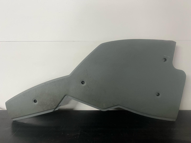 保险杠 Liebherr Diverse en Cabine Kappen plastic cover：图7