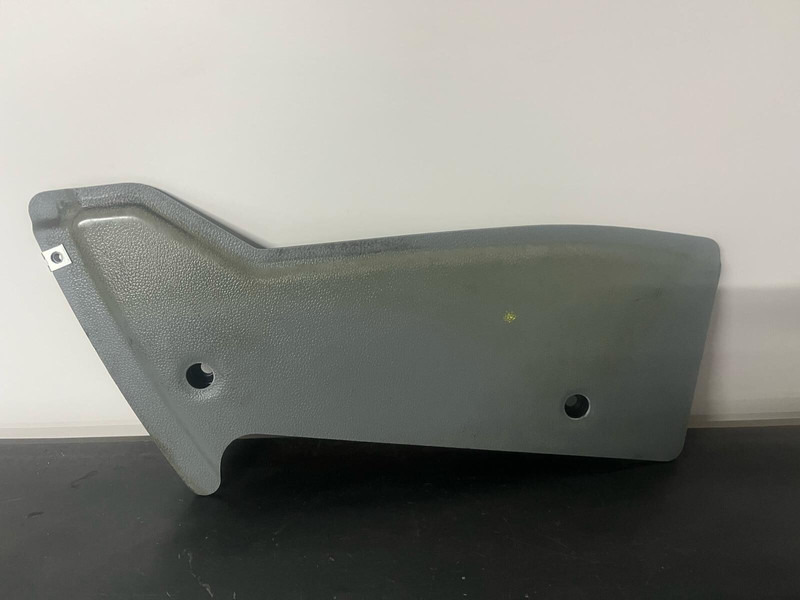 保险杠 Liebherr Diverse en Cabine Kappen plastic cover：图6