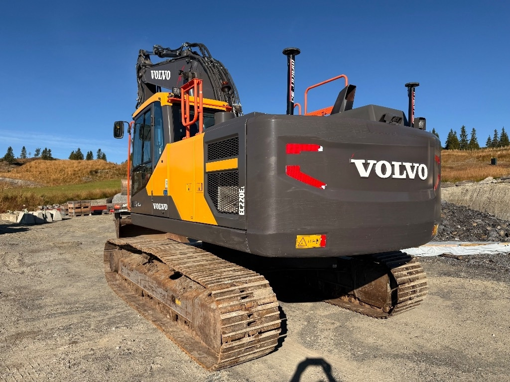 Volvo EC220EL - 履带式挖掘机:图2 Volvo EC220EL - 履带式挖掘机:图2