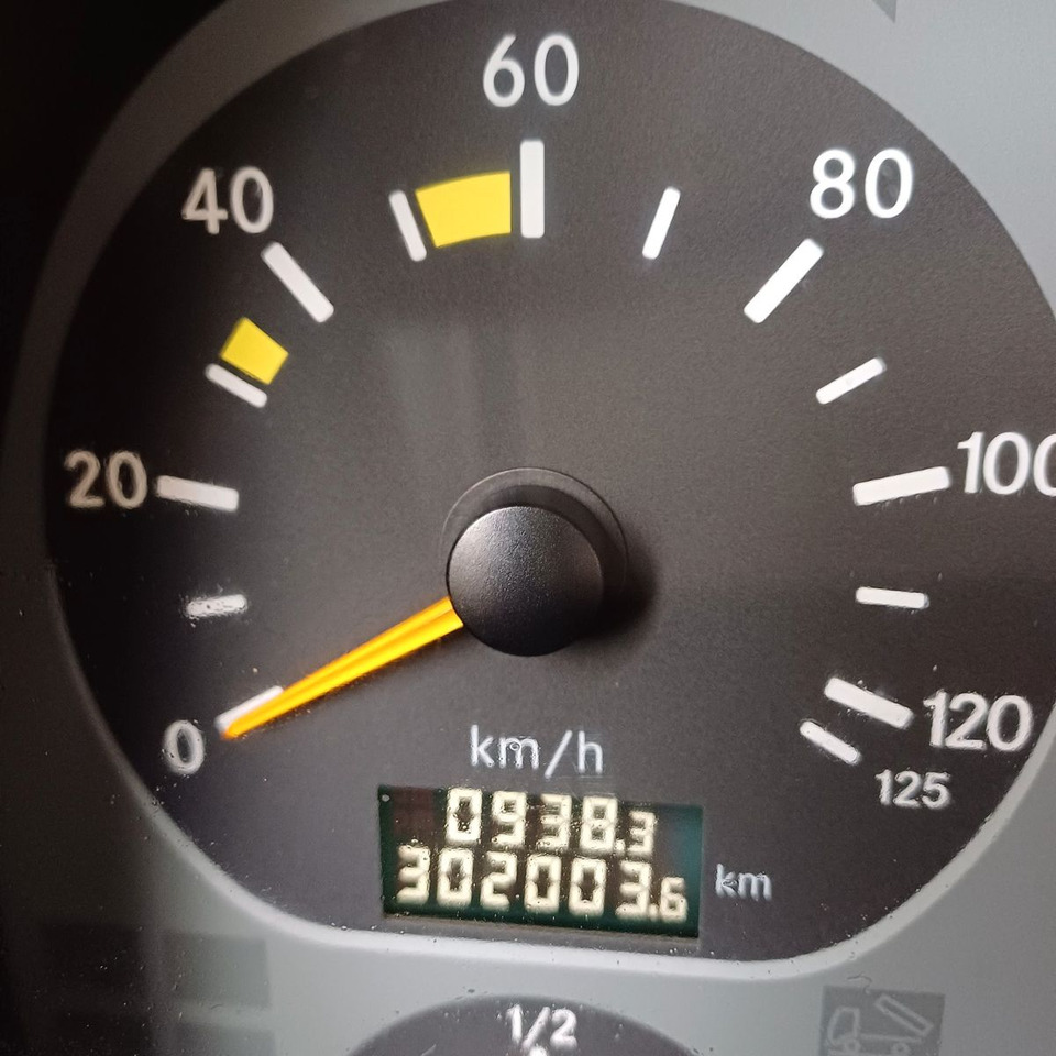 混凝土搅拌车 Mercedes-Benz ACTROS 3236 INTERMIX 9M3：图9