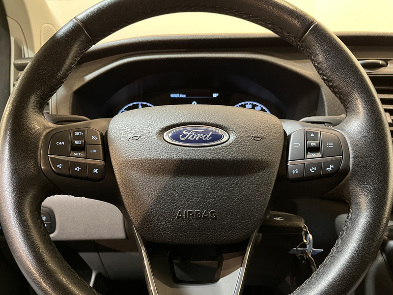 紧凑型面包车 Ford Transit Custom 280 2.0 TDCI L1H1 Trend 130 PK Servicebus / Inrichting / Euro 6 / Airco / PDC / Cruise Control / Navigatie / CarPlay / Trekhaak / 3-Zits / 96.300 KM !! / BPM VRIJ !!：图9