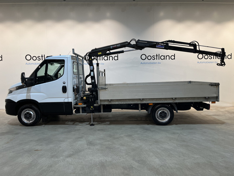 Iveco Daily 35S18 3.0 410 Open Laadbak / Hiab Duo Kraan / Euro 6 / Airco / Trekhaak 3500 KG / Cruise Control / 3-Zits / 52.750 KM !! - 平板货车:图2 Iveco Daily 35S18 3.0 410 Open Laadbak / Hiab Duo Kraan / Euro 6 / Airco / Trekhaak 3500 KG / Cruise Control / 3-Zits / 52.750 KM !! - 平板货车:图2