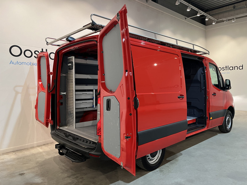 Mercedes-Benz Sprinter 314 CDI L2H1 RWD Servicebus / Sortimo Inrichting / Euro 6 / Airco / Camera / MBUX / Cruise Control / Trekhaak / CarPlay / Navigatie / Imperiaal / 75.000 KM !! / BPM VRIJ !! - 紧凑型面包车:图2 Mercedes-Benz Sprinter 314 CDI L2H1 RWD Servicebus / Sortimo Inrichting / Euro 6 / Airco / Camera / MBUX / Cruise Control / Trekhaak / CarPlay / Navigatie / Imperiaal / 75.000 KM !! / BPM VRIJ !! - 紧凑型面包车:图2