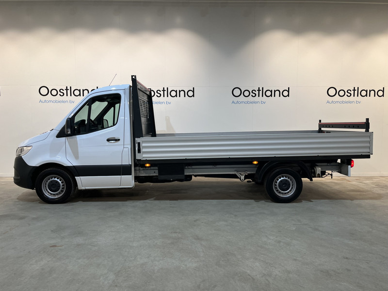 Mercedes-Benz Sprinter 315 CDI L3 RWD Open Laadbak / Euro 6 / Airco / MBUX / CarPlay / Navigatie / 3-Zits / 75.200 KM !! / BPM VRIJ !! - 平板货车:图4 Mercedes-Benz Sprinter 315 CDI L3 RWD Open Laadbak / Euro 6 / Airco / MBUX / CarPlay / Navigatie / 3-Zits / 75.200 KM !! / BPM VRIJ !! - 平板货车:图4