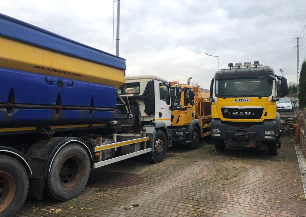 MAN TGS 26.320 6x6BB piaskarka solarka econ schmidt pług - 市政/ 专用车辆, 卡车:图4 MAN TGS 26.320 6x6BB piaskarka solarka econ schmidt pług - 市政/ 专用车辆, 卡车:图4