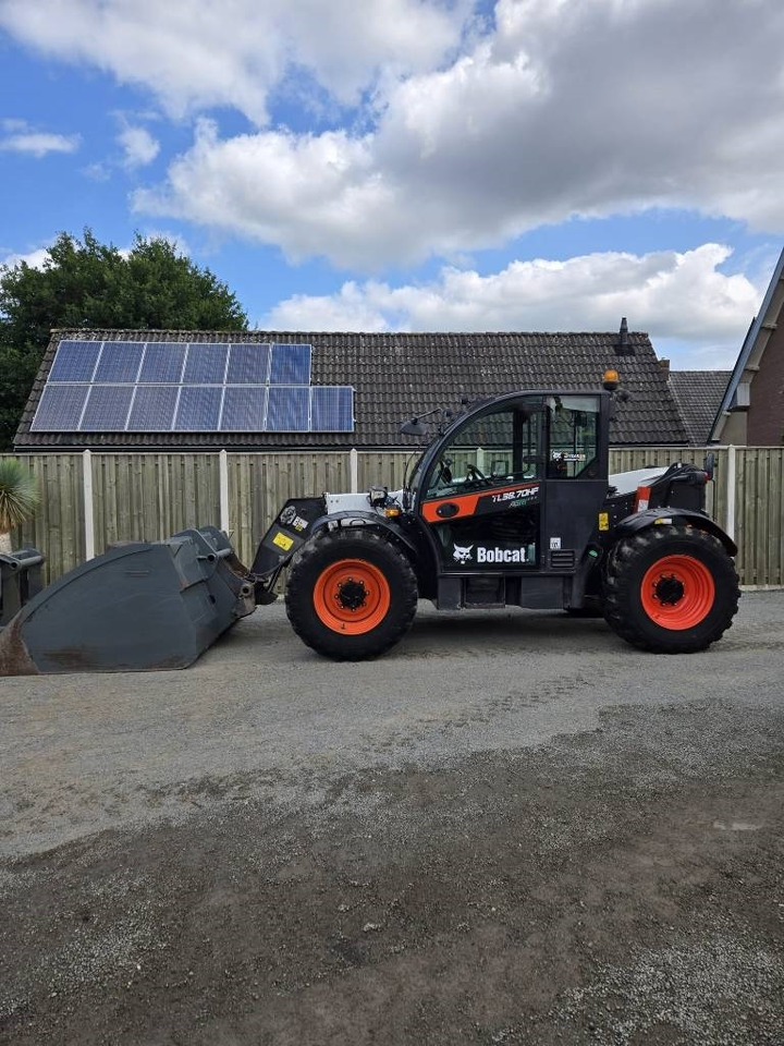 Bobcat TL 38.70 HF AGRI  - 伸缩臂叉装车:图1 Bobcat TL 38.70 HF AGRI  - 伸缩臂叉装车:图1