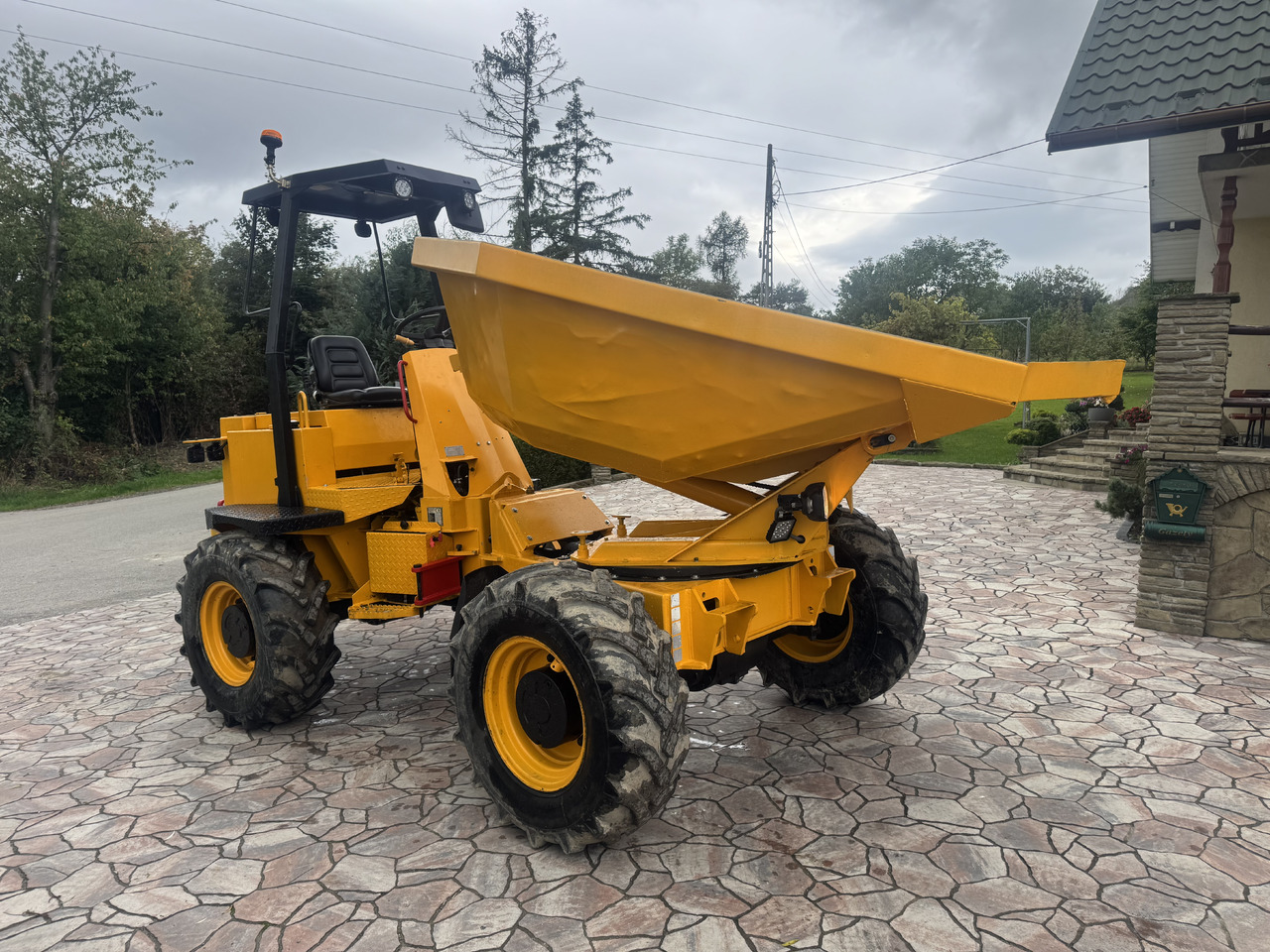 Thwaites MACH 155 5 ton swivel dumper renewed - 自卸车:图4 Thwaites MACH 155 5 ton swivel dumper renewed - 自卸车:图4