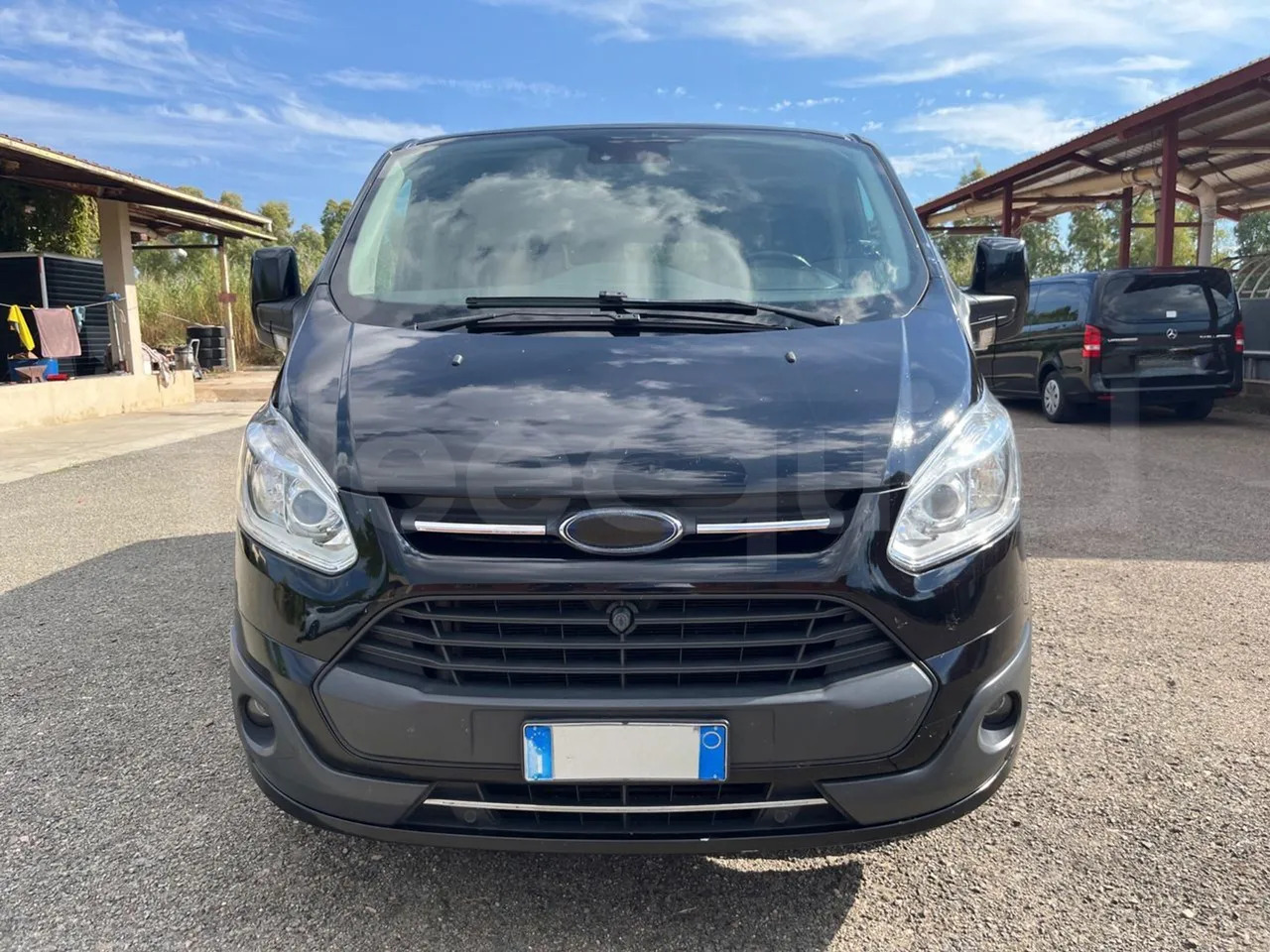Ford Tourneo Custom - 小型巴士, 小型客车:图2 Ford Tourneo Custom - 小型巴士, 小型客车:图2