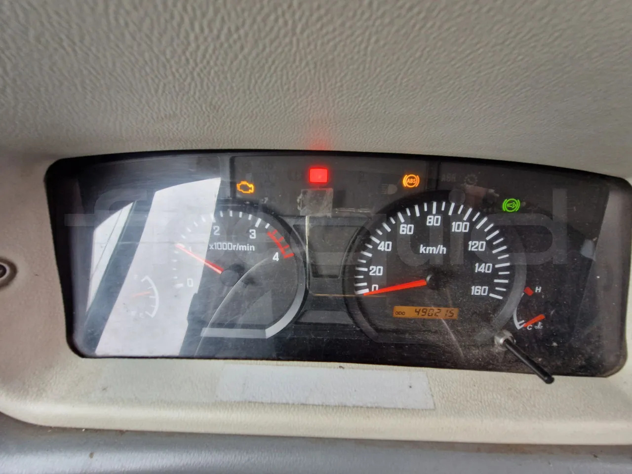 Isuzu Novo - 长途客车:图3 Isuzu Novo - 长途客车:图3