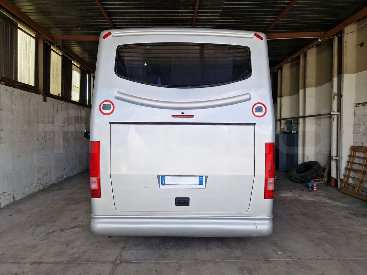 Iveco 65C15/70 - 长途客车:图4 Iveco 65C15/70 - 长途客车:图4