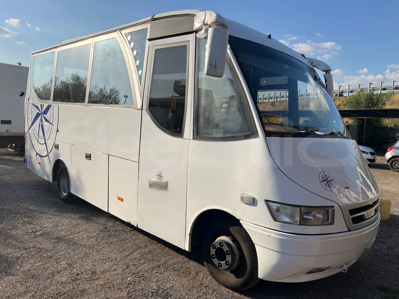 Iveco 65C - 长途客车:图1 Iveco 65C - 长途客车:图1