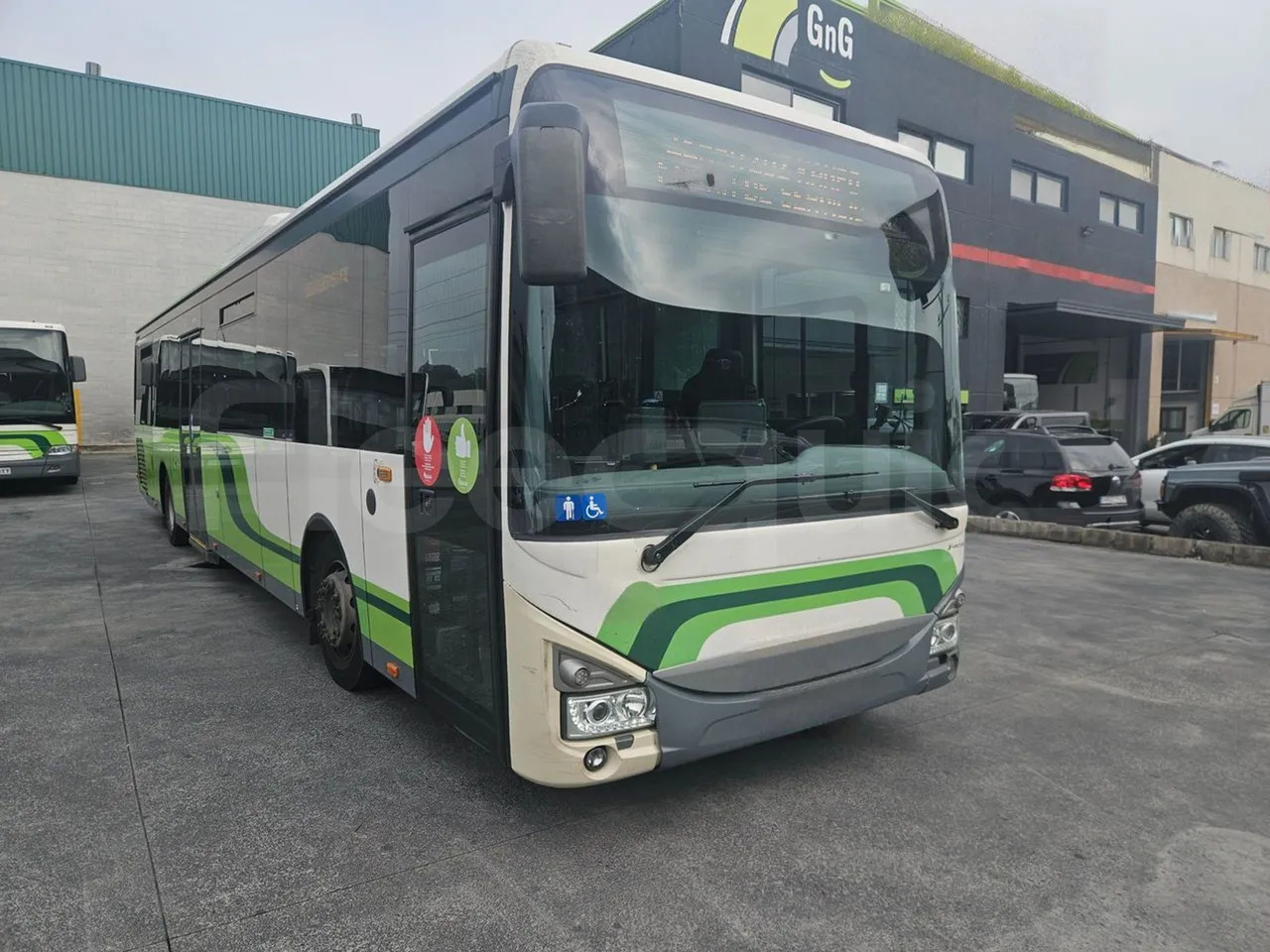 Iveco Crossway Low Entry - 城市巴士:图1 Iveco Crossway Low Entry - 城市巴士:图1